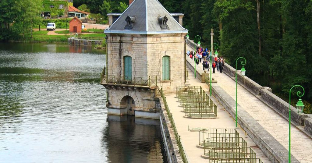 Balade à MONTSAUCHE-LES-SETTONS